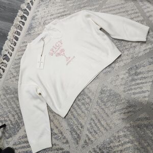 moon & madison White Sweatshirt with Pink Graphic